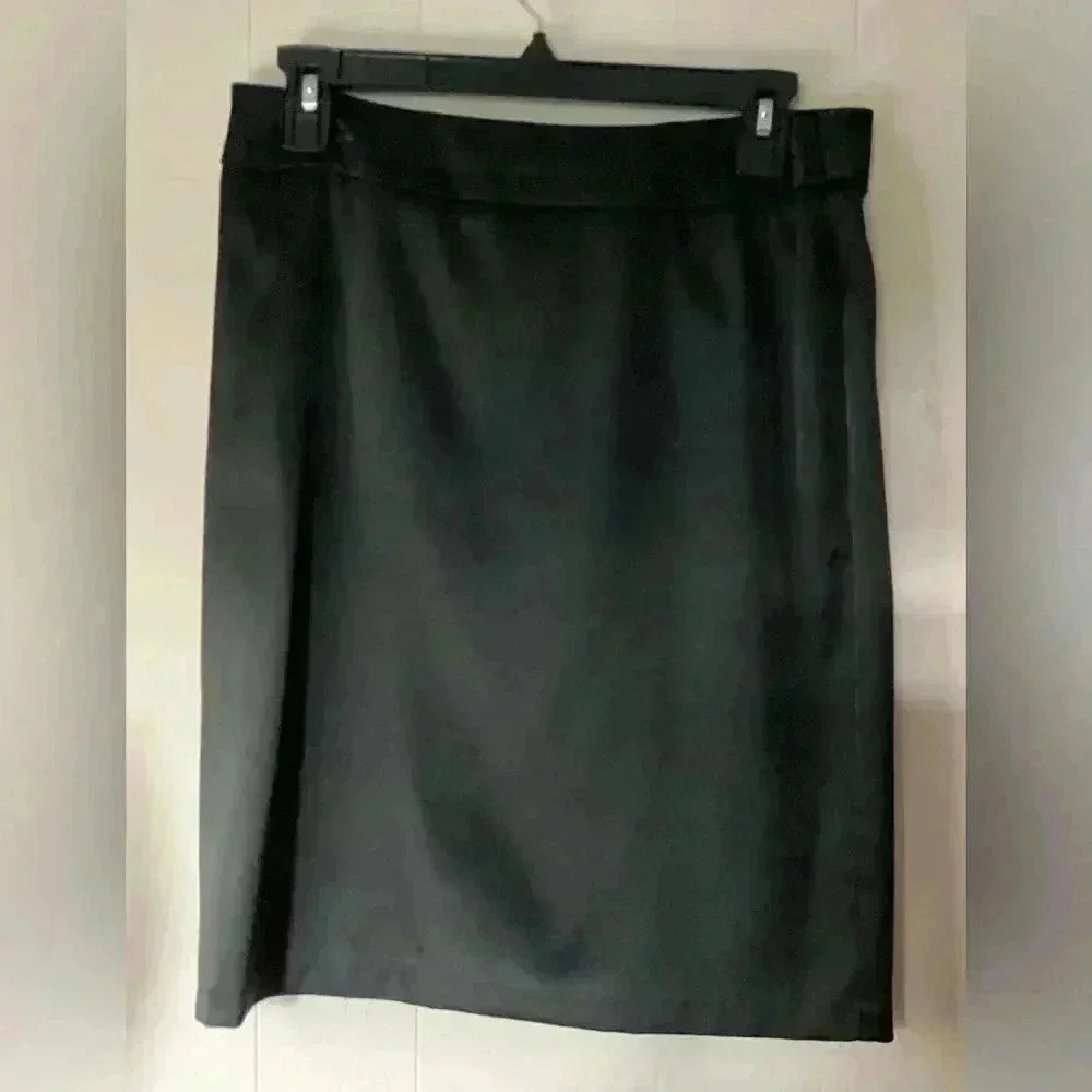 dress barn collection black Pencil skirt Satin Look size 8